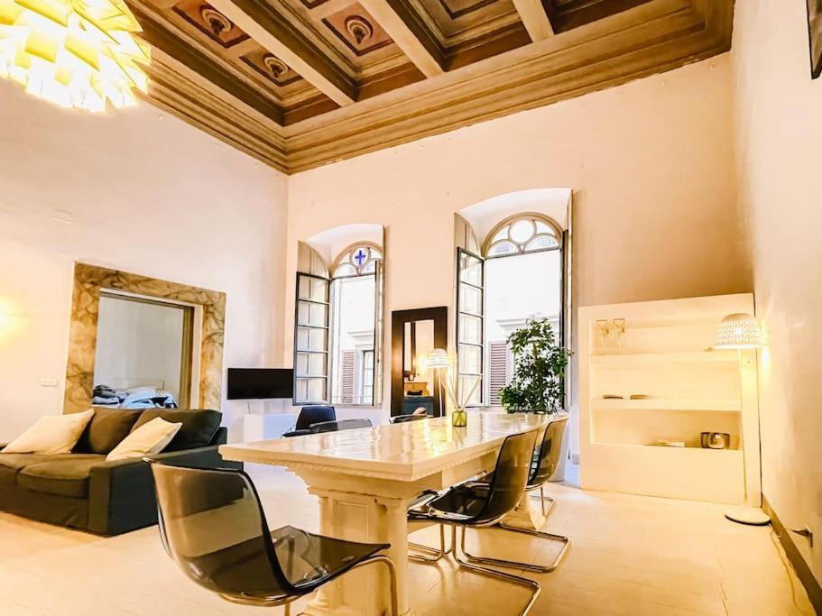 Apartamento Ponte Vecchio Elegante Domus