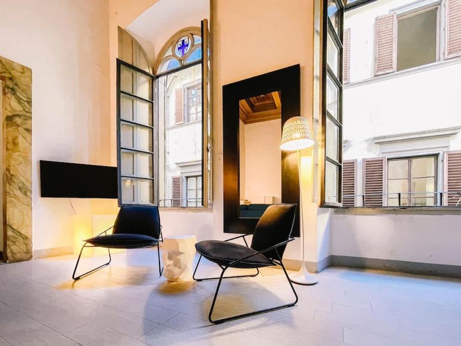 Ponte Vecchio Elegante Domus Apartamento Florença
